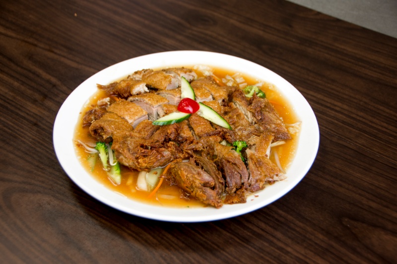 l09. crispy boneless duck with vegetables 蔬菜炸鸭